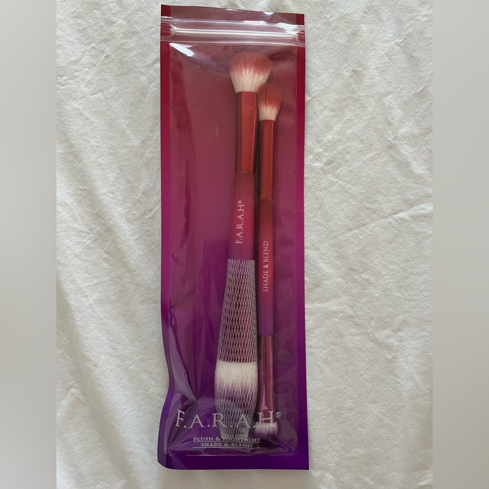 F.A.R.A.H Purple Makeup Brush Duo